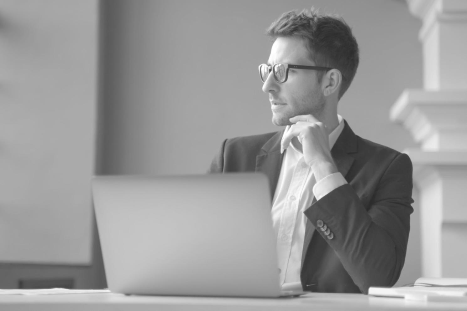 Expertos en análisis financiero